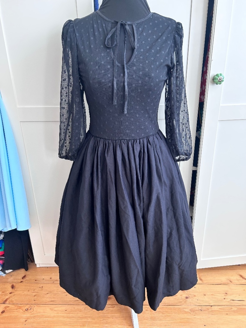 Vixen by Micheline Pitt Frenchie dress M black swing nwt